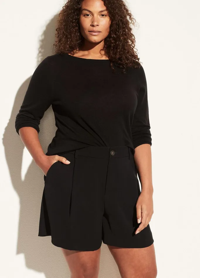 Vince Pants and Shorts Women Pleat Front Short Black