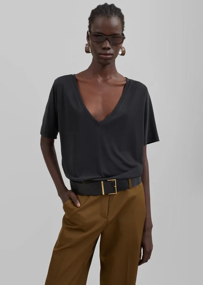 Women Asten VNeck TShirt 8211 Black The Frankie Shop Tops
