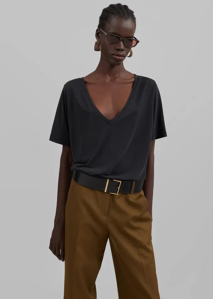 Women Asten VNeck TShirt 8211 Black The Frankie Shop Tops