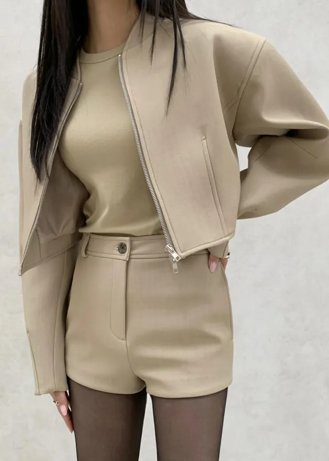 Women Banks Hot Pants 8211 Beige The Frankie Shop Bottoms