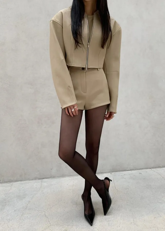 Women Banks Hot Pants 8211 Beige The Frankie Shop Bottoms
