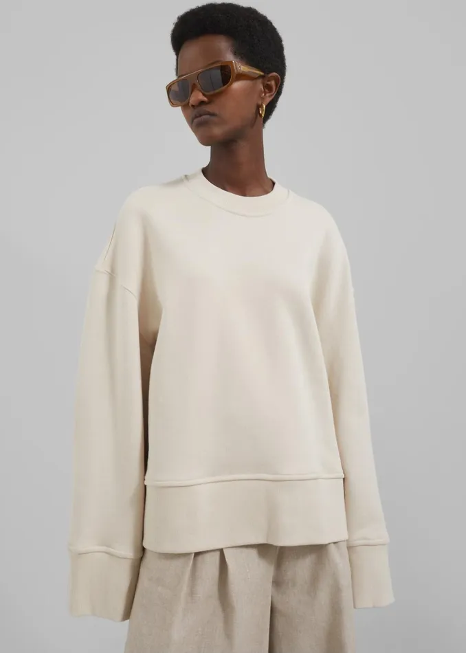 Women Clea Sweatshirt 8211 Oat Beige The Frankie Shop Tops