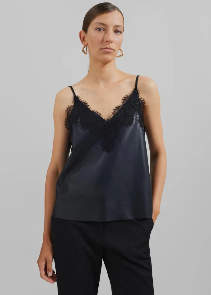 Women Desirae Lace Top 8211 Black The Frankie Shop Tops
