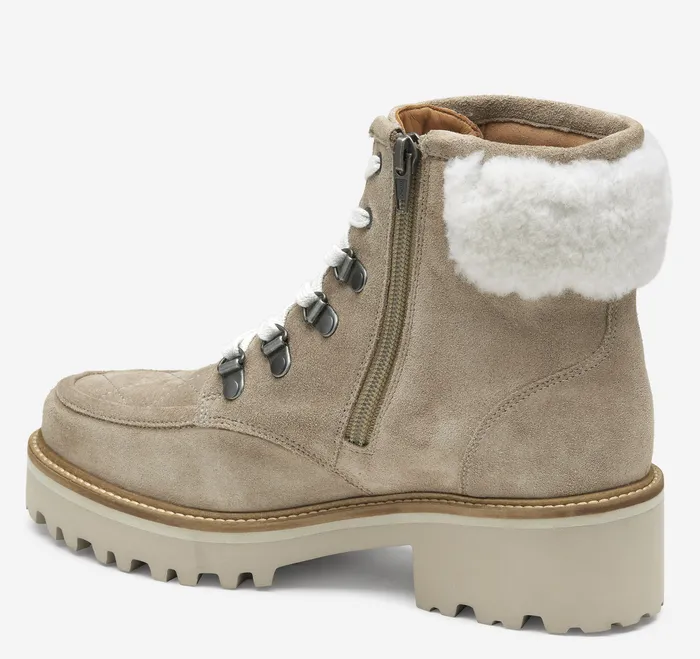 Women Johnston and Murphy Emmalynn Quilted Hiker Boot Taupe SuedeShearling Boots and Booties