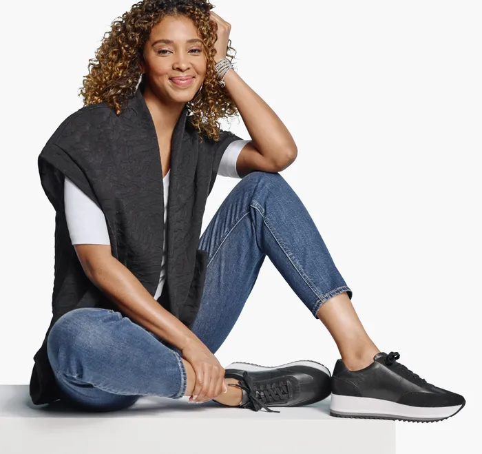 Women Johnston and Murphy Knit Jacquard Vest Black Apparel and Accessories