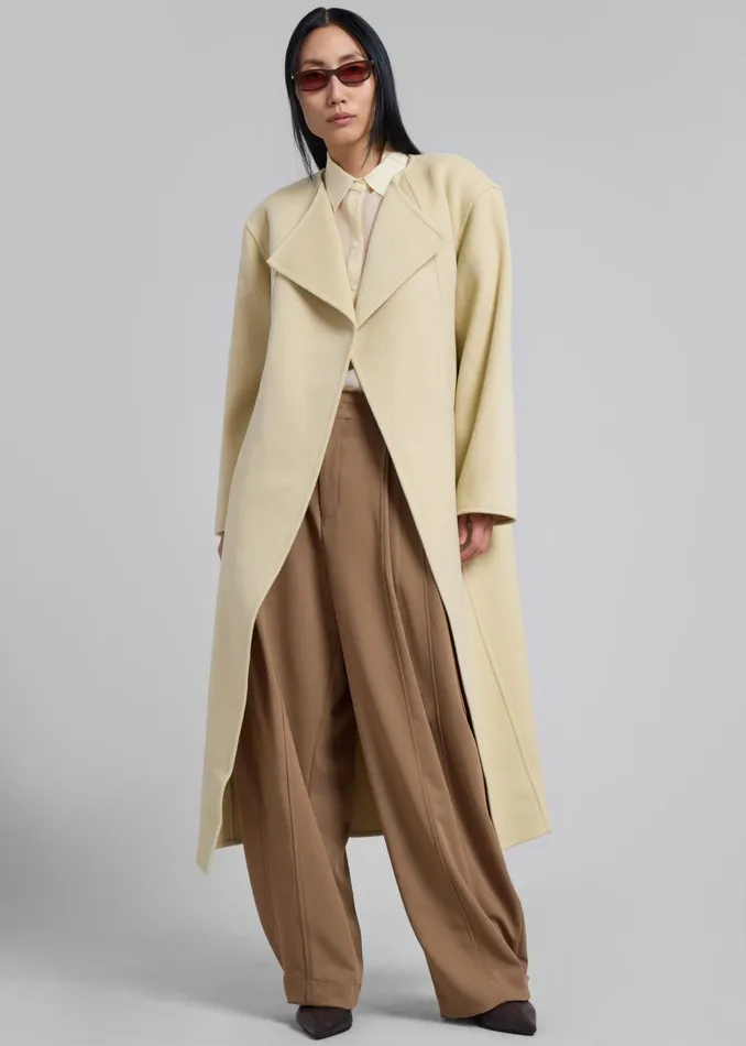 Women Kiva Wool Coat 8211 Beige The Frankie Shop Outerwear