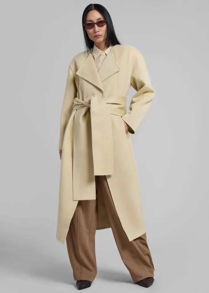 Women Kiva Wool Coat 8211 Beige The Frankie Shop Outerwear