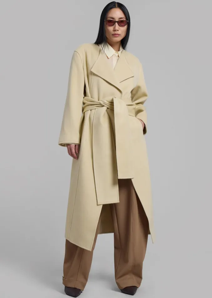 Women Kiva Wool Coat 8211 Beige The Frankie Shop Outerwear
