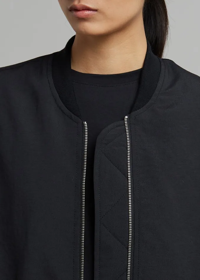 Women Lumi Bomber Jacket 8211 Black The Frankie Shop Outerwear