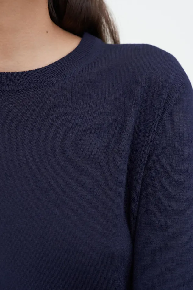 Women Merino RNeck Sweater Navy Filippa K Knitwear