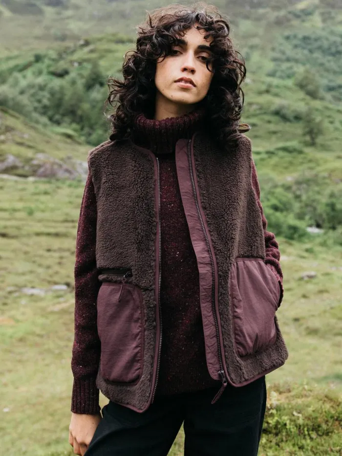 Women Orsik Fleece Gilet Seal Brown Finisterre Jackets Coats and Gilets