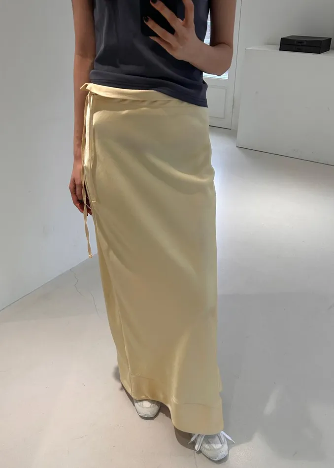 Women Siovhan Satin Skirt 8211 Yellow The Frankie Shop Bottoms