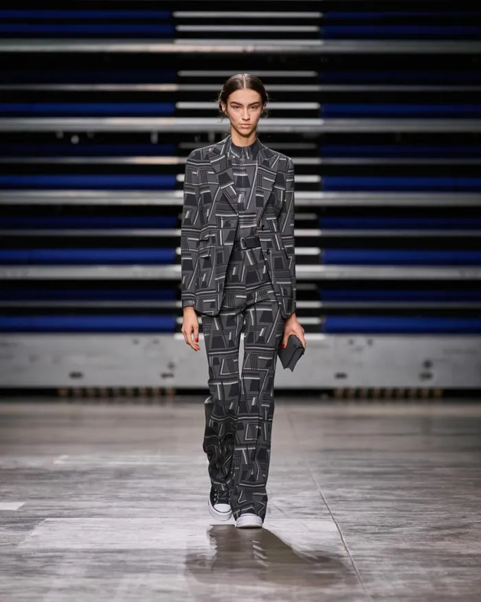 Wool Stretch Crpe Jacket With Zig Zag Trapezoid Print Charcoalblack Women Akris Jackets